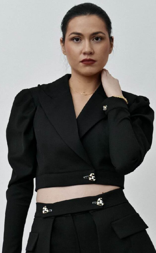 Queen's bishop blazer